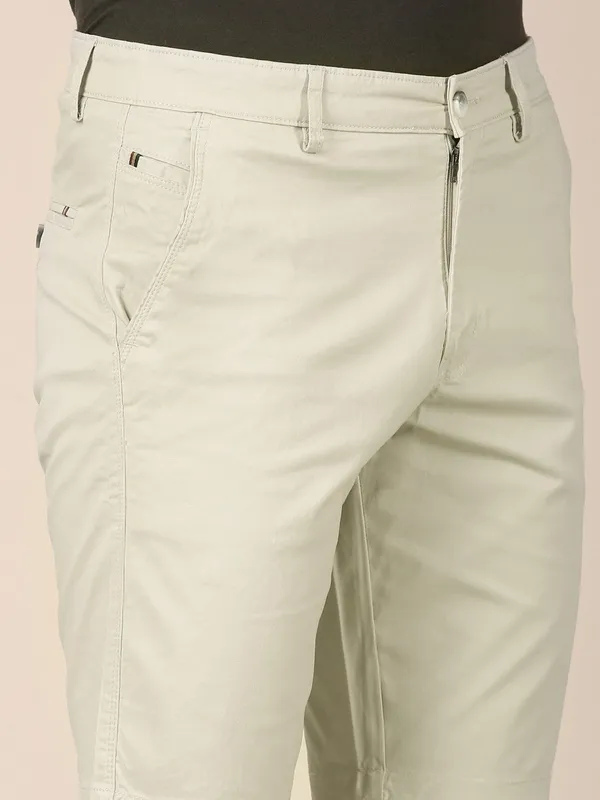 Men_S_Ivory_Stone_Smart_Fit_Shorts