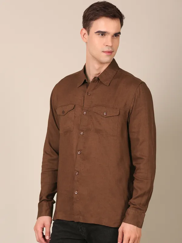 Men’s_Walnut_Brown_Double-Pocket_Regular_Fit_Cotton-Linen_Shirt