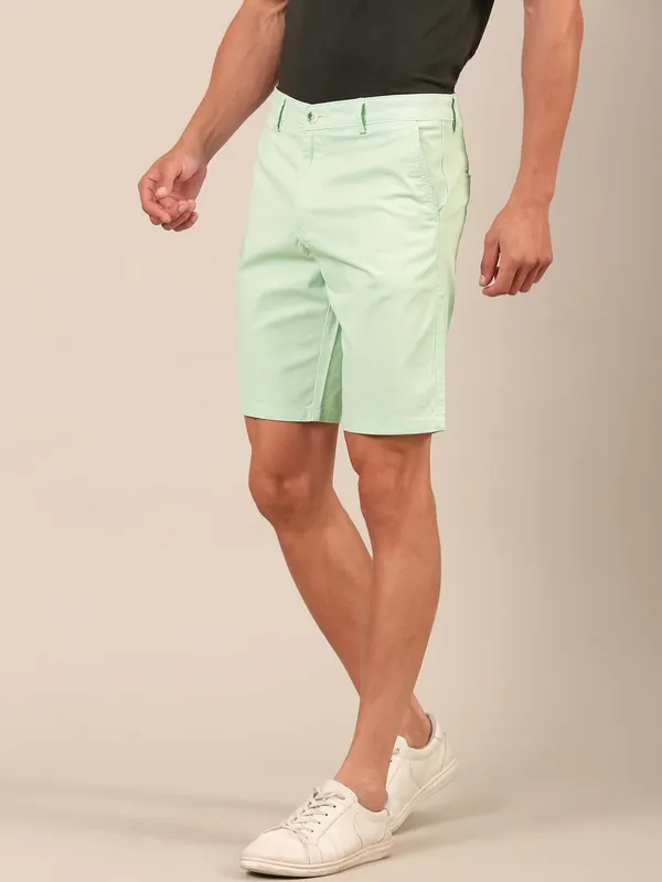 Men_S_Sea_Mist_Smart_Fit_Shorts