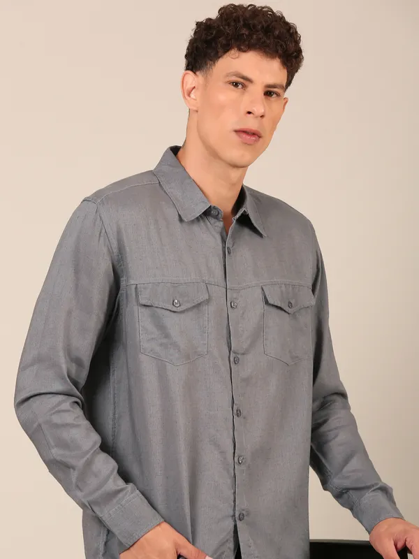 Men’s_Slate_Grey_Double-Pocket_Regular_Fit_Cotton-Linen_Shirt