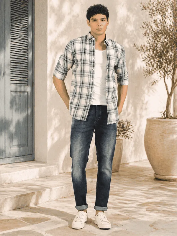Men_S_Blue_Grey_Check_Slim_Fit_Cotton_Dobby_Shirt