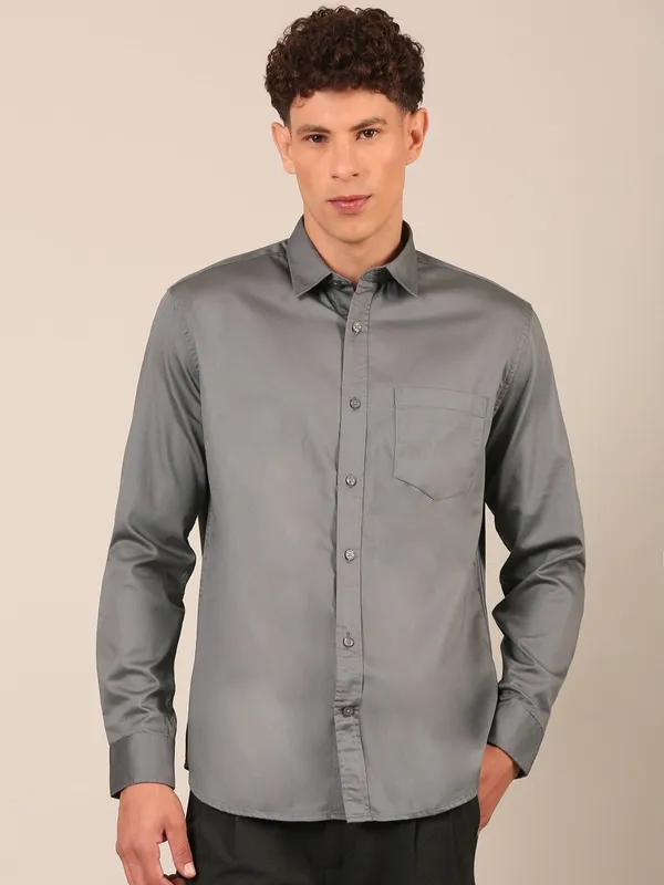Men_S_Steel_Grey_Solid_Slim_Fit_Shirt