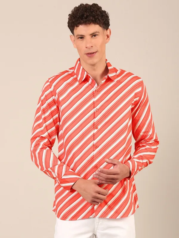 Men_S_Coral_Red_Diagonal_Stripe_Regular_Fit_Cotton_Shirt