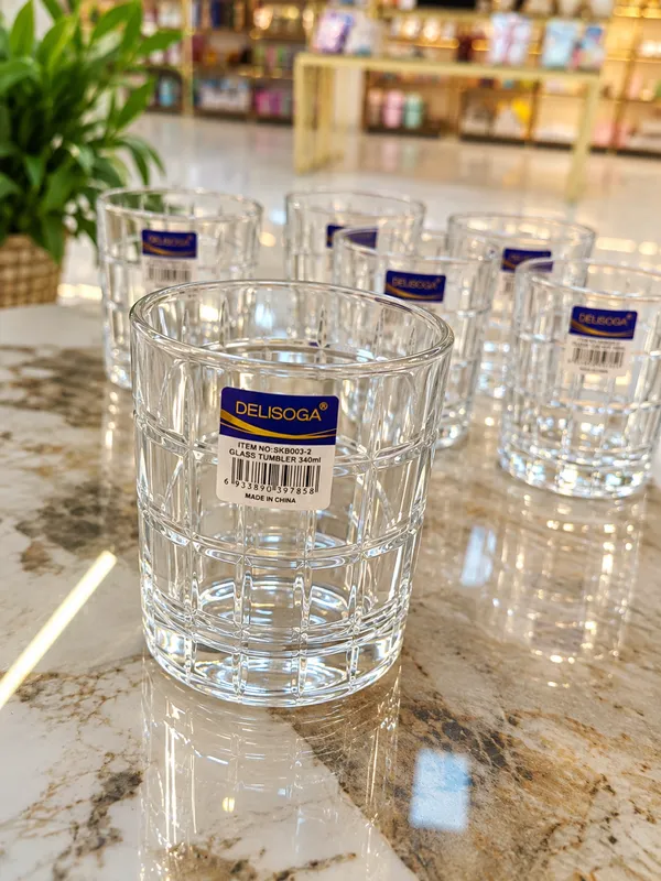 Lead_Free_Glass_Geometric_Faceted_Tumbler_340_Ml