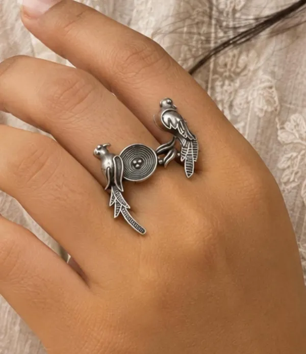 Silver_Tone_Elephant_Motif_Ring_for_Women