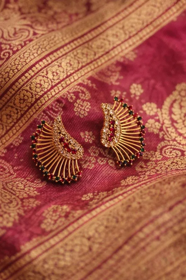 Gold_Tone_Traditional_Stud_Earrings_for_Women