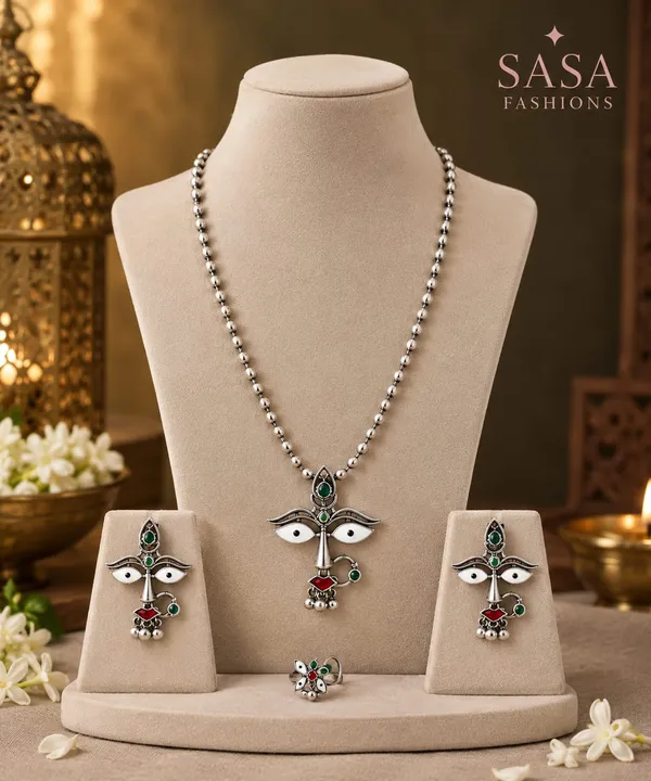 Handcrafted_Durga_Face_Jewelry_Set_(Pendant_Necklace,_Matching_Earrings_&_Nose_Ring)_with_Green_&_Red_Enamel_Detailing