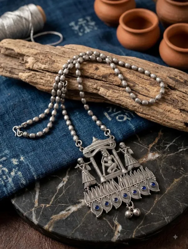 Silver_Oxidized_Tribal_Pendant_Necklace_for_Women