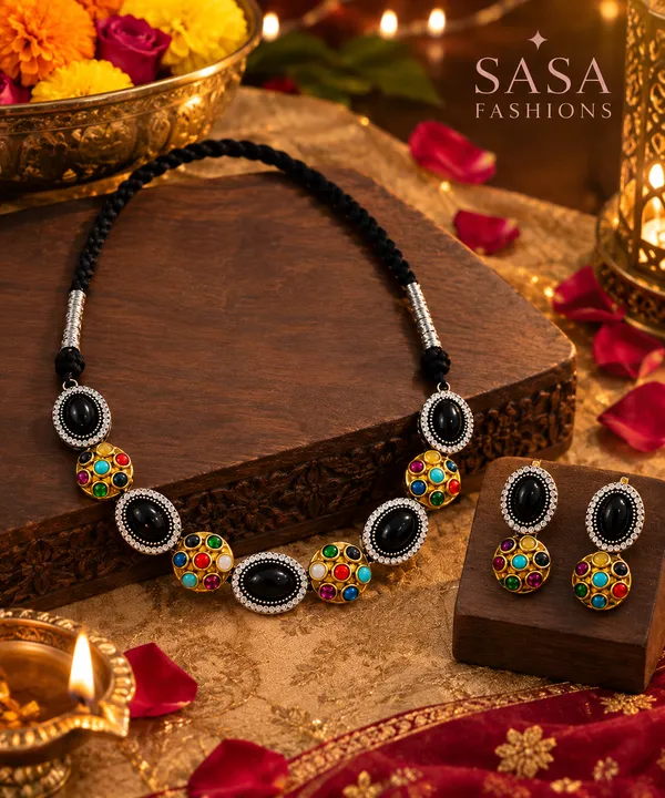 Black_stone_Beaded_Statement_Necklace_Set