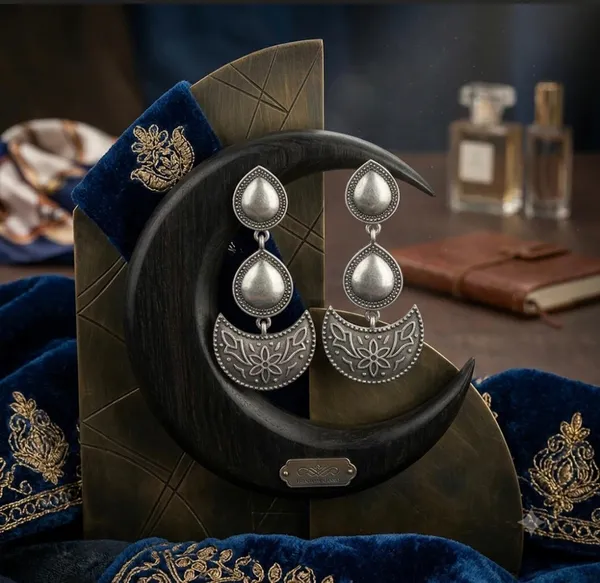 Silver-Toned_Floral_Drop_Earrings_for_Women