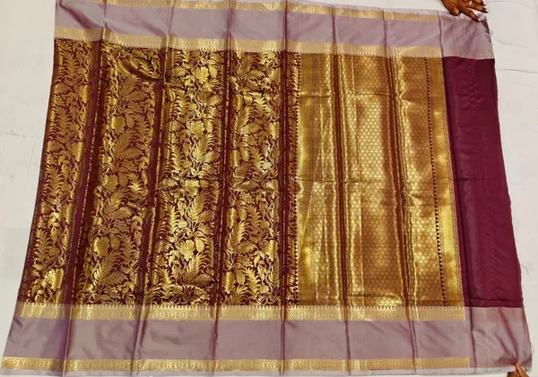 Maroon_Tanchvi_Silk_Floral_Zari_Woven_Saree_For_Women