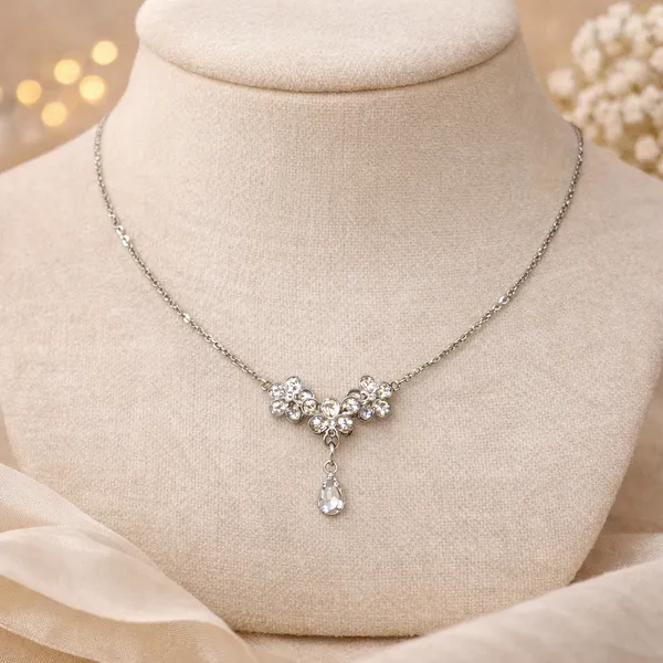 Silver_Crystal_Silver-Plated_Floral_Drop_Pendant_Necklace_For_Women