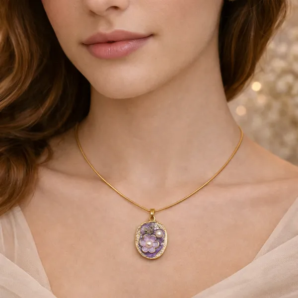 Gold_Pearl_Floral_Oval_Pendant_Necklace_For_Women