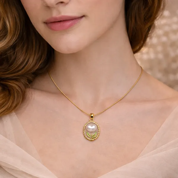 Gold_Pearl_Enamel_Floral_Oval_Pendant_Necklace_For_Women