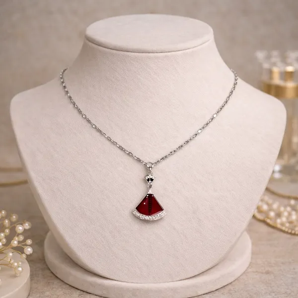 Silver_Enamel_Crystal_Fan_Pendant_Necklace_For_Women