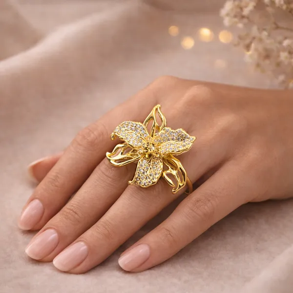 Gold_Pearl_Crystal_Floral_Statement_Ring_For_Women