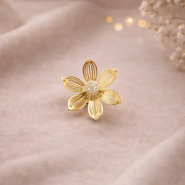Gold_Pearl_Crystal_Floral_Statement_Ring_For_Women