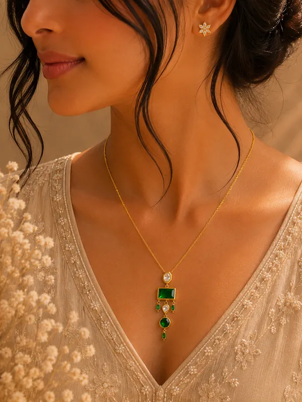 Gold_18K_Plated_Anti-Tarnish_Pendant_Necklace_For_Women