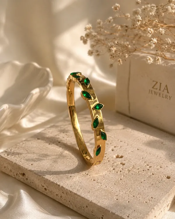 Green_Anti-Tarnish_Emerald_Stone_Leaf_Kada_Bracelet_For_Women