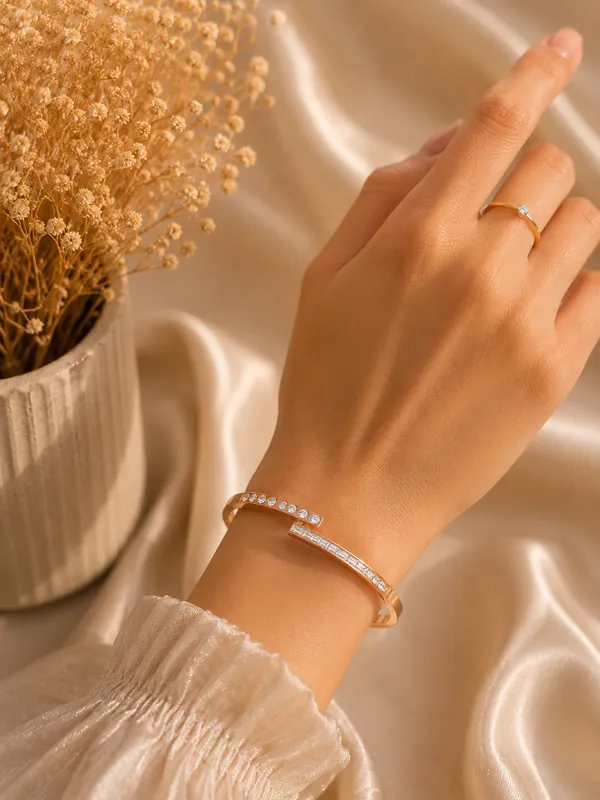 Gold_18K_Plated_Anti-Tarnish_Crystal_Tennis_Bangle_For_Women