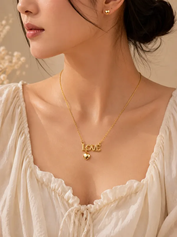 Pink_Anti-Tarnish_Love_Heart_Pendant_Necklace_Set_For_Women