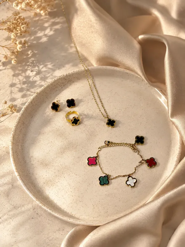 Multicolor_Gold-Plated_Clover_Anti-Tarnish_Jewelry_Set_For_Women
