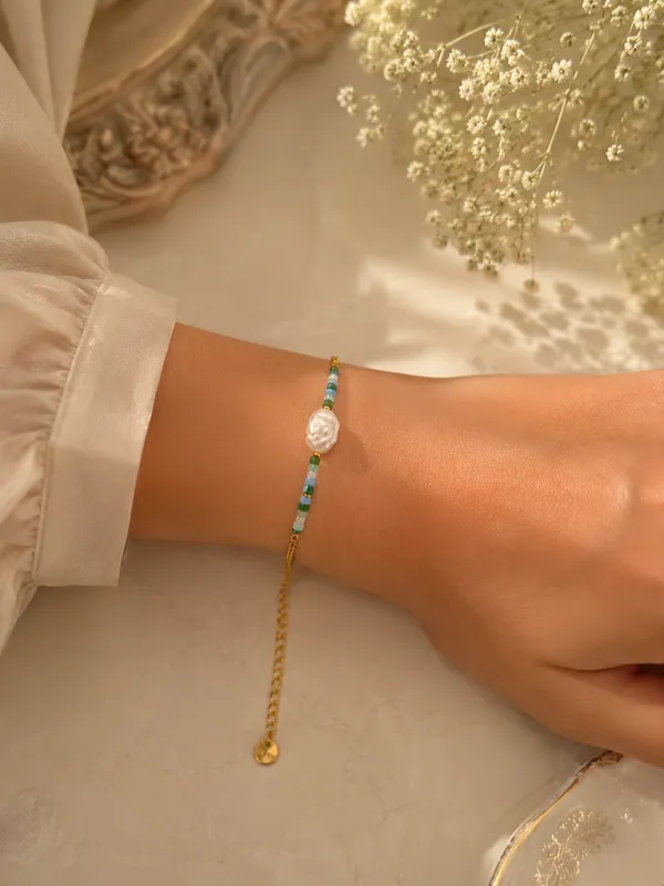 Gold_Pearl_Beaded_Anti-Tarnish_Seed_Bead_Bracelet_For_Women