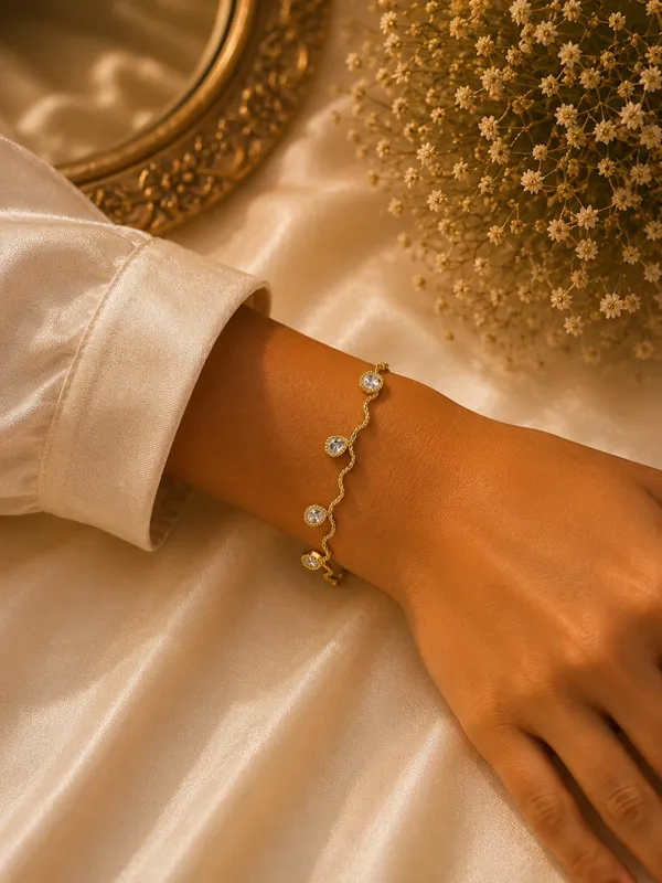 White_Cubic_Zirconia_Dewdrop_Anti-Tarnish_Bracelet_For_Women