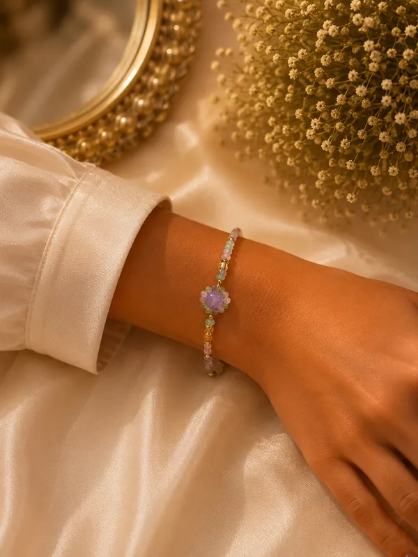White_Pastel_Crystal_Beaded_Floral_Charm_Bracelet_For_Women