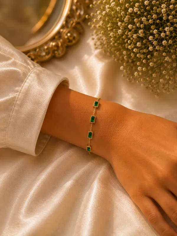 Gold_Anti-Tarnish_Emerald_Cz_Baguette_Link_Bracelet_For_Women