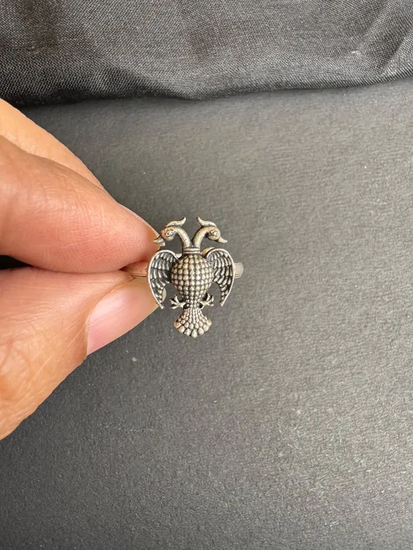 Silver-Tone_Oxidised_Eagle_Motif_Ring_For_Adults