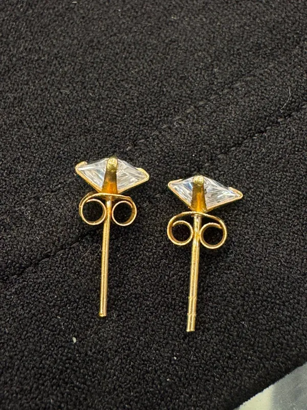 Gold_Tone_Geometric_Stud_Earrings_For_Women