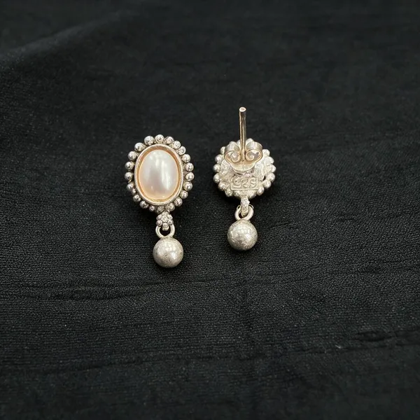 The_Medha_Pearl_Heritage_925_Silver_Earstuds