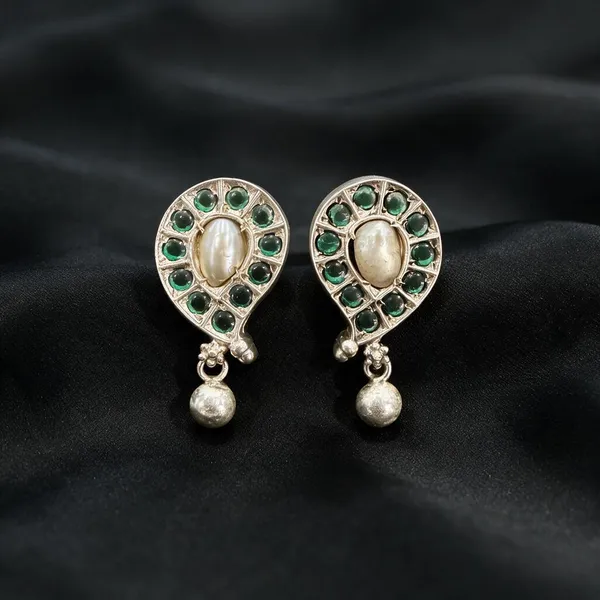 The_Paisley_Pearl_925_Silver_Earstuds