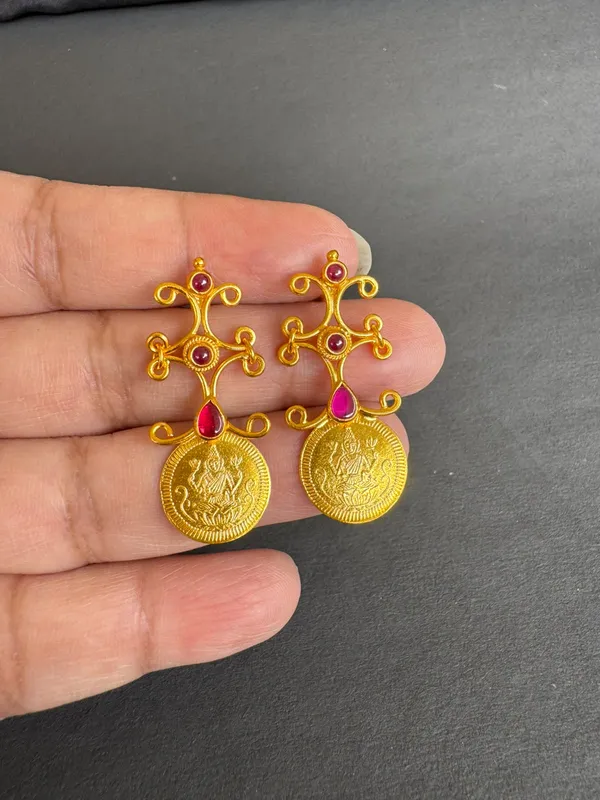 Gold-Tone_Red_Stone_Drop_Earrings_For_Women