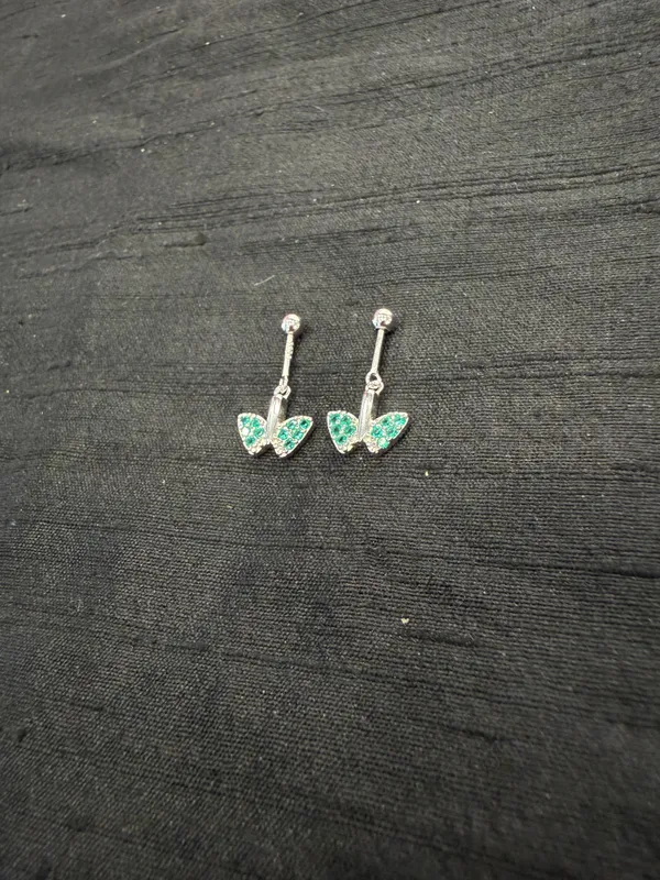 The_Butterfly_Sparkle_925_Silver_Bugadi_Earrings_Green