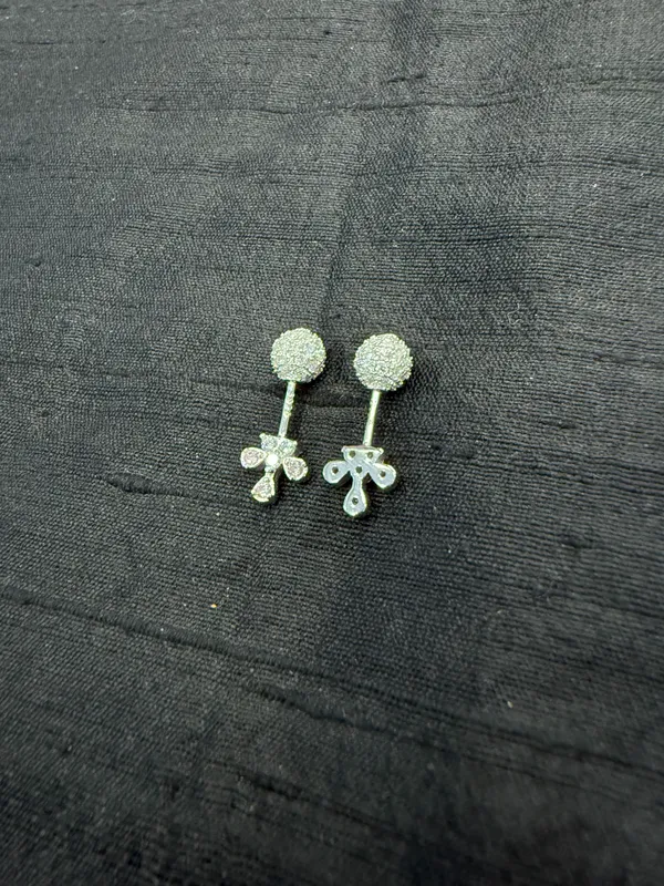 The_Glitz_925_Silver_Bugadi_Earrings_White