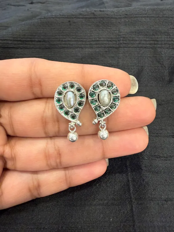 The_Paisley_Pearl_925_Silver_Earstuds
