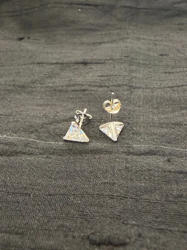 The_Square_Solitaire_925_Silver_Studs