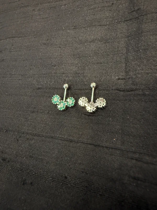 The_Tri_Flower_Sparkling_Bugadi_Earrings_Green