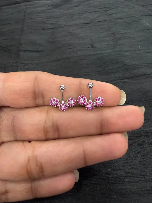 The_Tri_Flower_Sparkling_Bugadi_Earrings_Red