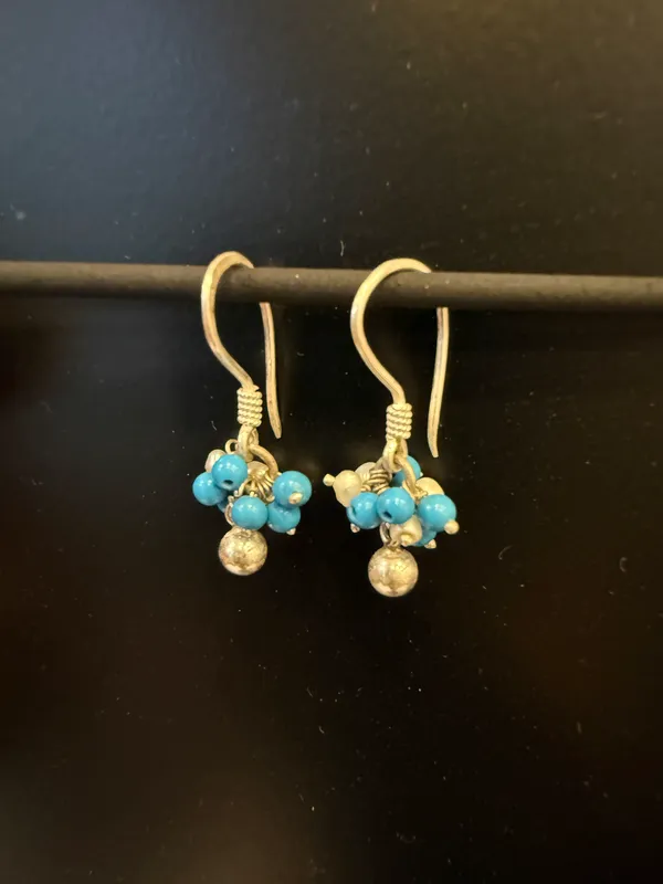 The_Turquoise_&_Pearl_Cluster_925_Silver_Earrings