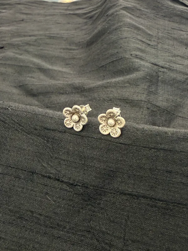 The_Wildflower_925_Silver_Ear_Studs