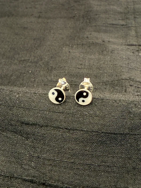 The_Yinyang_925_Silver_Earstuds