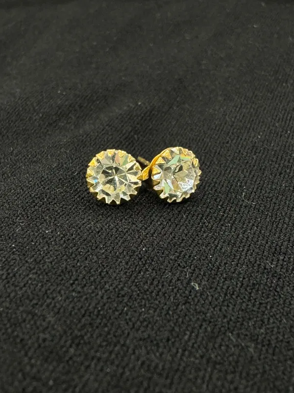 Gold_Tone_Crystal_Stud_Earrings_For_Women
