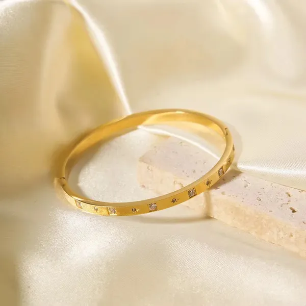 Gold-Tone_Stone_Studded_Bangle_for_Women