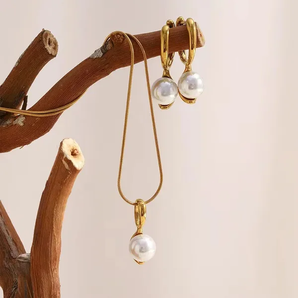 Gold_Tone_Pearl_Necklace_And_Hoop_Earrings_Set_for_Women