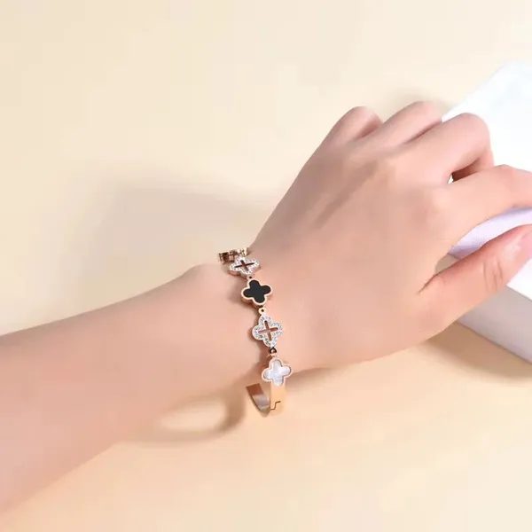 Gold_Tone_Clover_Charm_Bracelet_for_Women