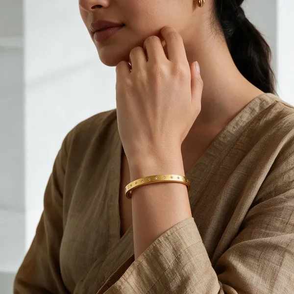 Gold_Tone_Studded_Bangle_for_Women
