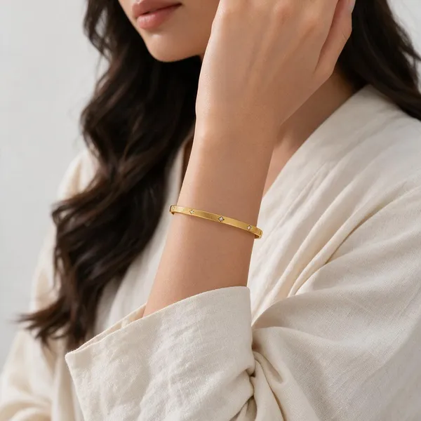 Gold_Tone_Stone_Detail_Bangle_Bracelet_for_Women